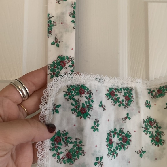 Handmade Vintage Apron - Picture 3 of 7